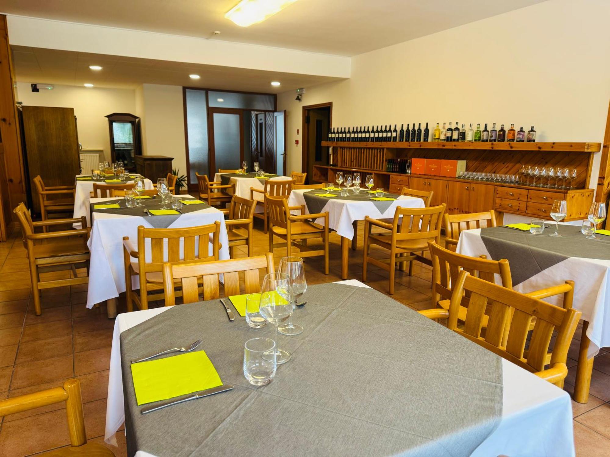 אמפצו Bike & Bikers Hotel Restaurant מראה חיצוני תמונה
